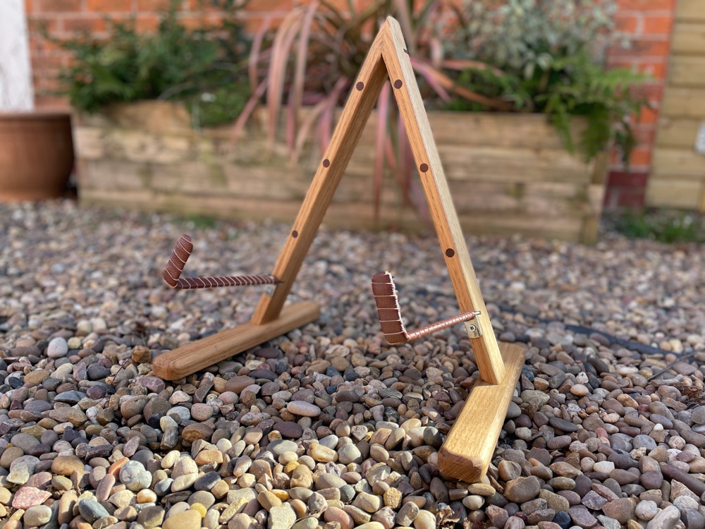 Oak Guitar Stand